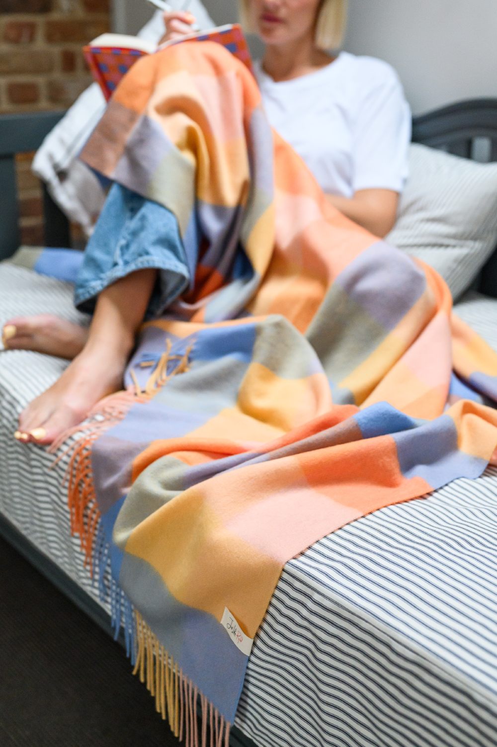 Pineapple Check Blanket Lambswool Throw Blanket
